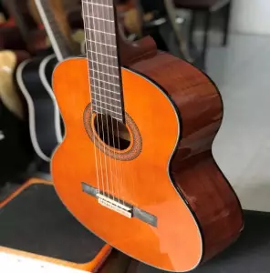 خرید گیتار یاماها C80 - قیمت گیتار یاماها C80